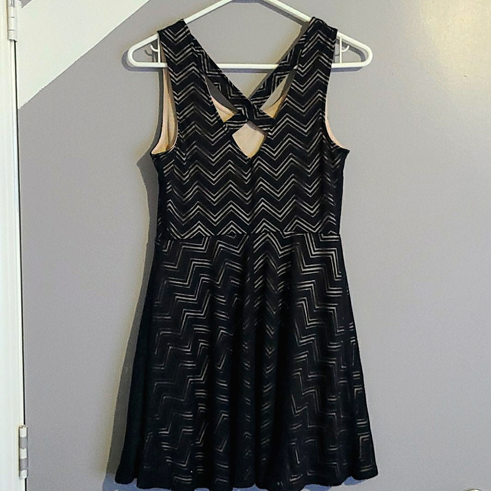 Mini Dress - Picture 2 of 3